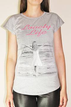 Дамска тениска