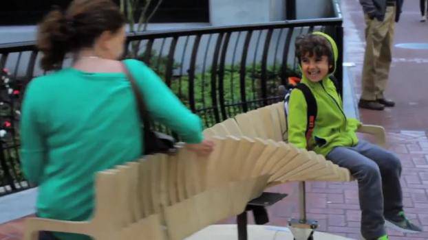 Пейката, която кара хората да се усмихват