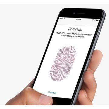 Мобилен телефон Apple iPhone 6 Plus, Space Grey, 16GB