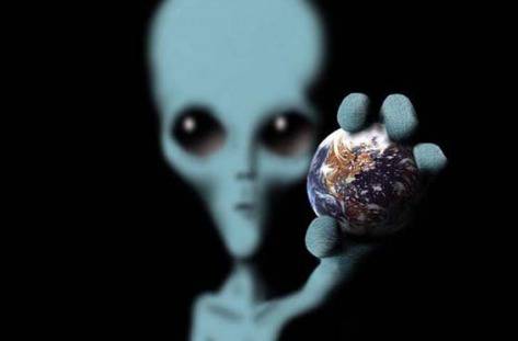 Заблудата на Извънземните: Генетични кръстоски