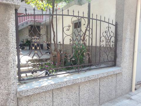 Огради от ковано желязо – Желязни огради