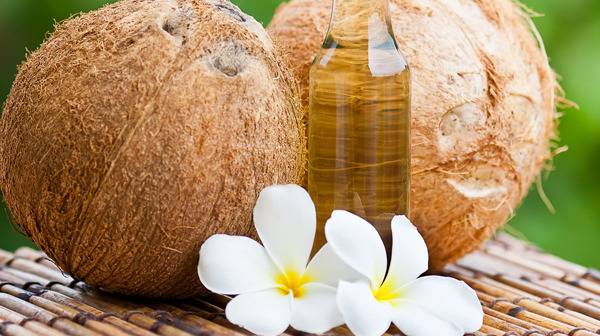 Домашен билков мехлем с кокос отпушва носа