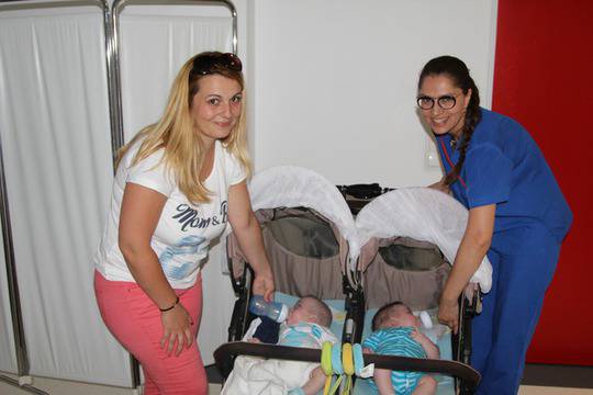 Поредна вътреутробна процедура спаси бебе още преди раждането