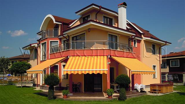 Кои са най-подходящите щори за дома ни?