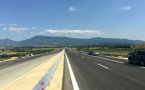 В петък вечерта пускат движението по Лот 4 на магистрала „Струма“