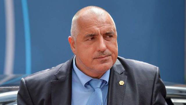 Премиерът подкрепи КЕВР за цените на тока