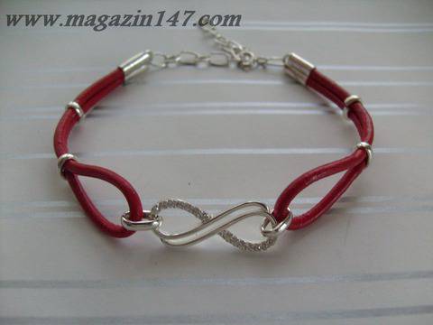 Ръчно изработена сребърна гривна с червена естествена кожа и символ безкрайност №69
