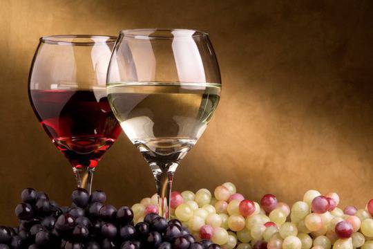 Бялото вино и храната