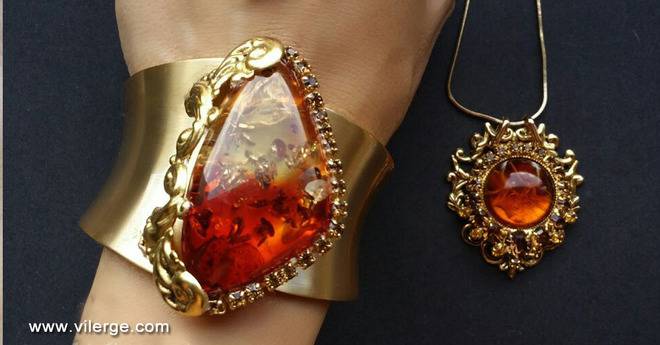 Луксозни винтидж и стиймпънк бижутерия с естествени камъни от стилни бижута за жени ВИЛЕРЖЕ©