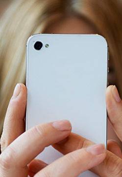 Как да чакаме в ресторанта, без да поглеждаме към телефона