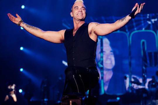 Роби Уилямс разплака 35-хилядна публика с My Way (снимки)