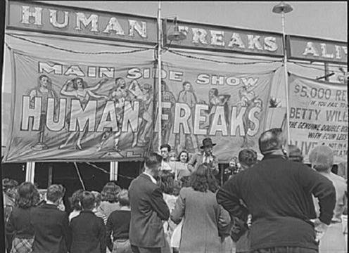 Признайте си, обичаме парада на уродливото