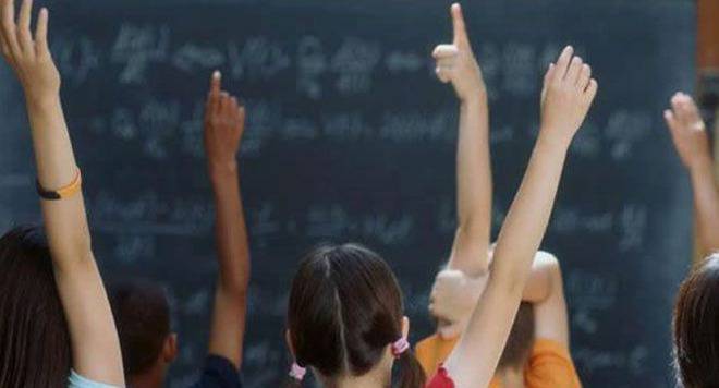 Лъжата, че ако изкарвате добри оценки, успехът в живота ви е в кърпа вързан