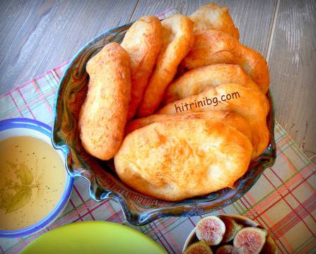 лесни мекици с кисело мляко