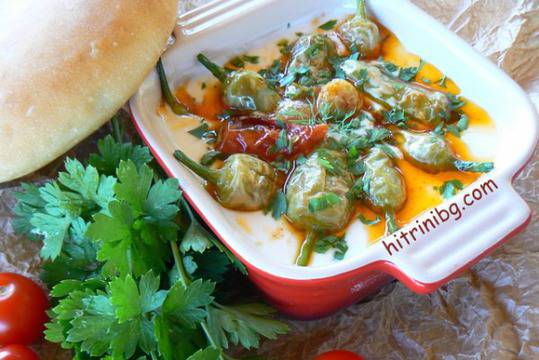 пикантни чушлета с кисело мляко