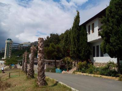 Рибарска хижа „Козлука“, плаж Робинзон, Свети Влас