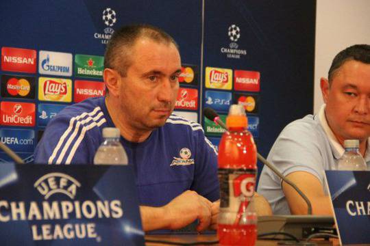 Девет години след успеха с „Левски“ Мъри Стоилов пак е в ШЛ