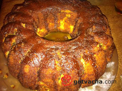 Рецепта за лесен кекс с яйца и кисело мляко