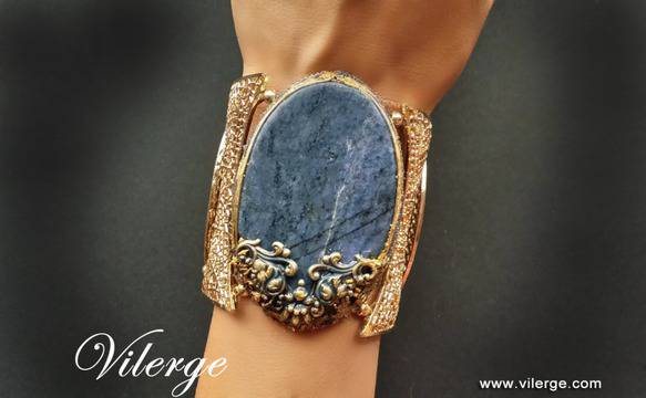 Винтидж гривна с естествени камъни ахат за стилни жени и дами изискан подарък за Коледа и Нова Година