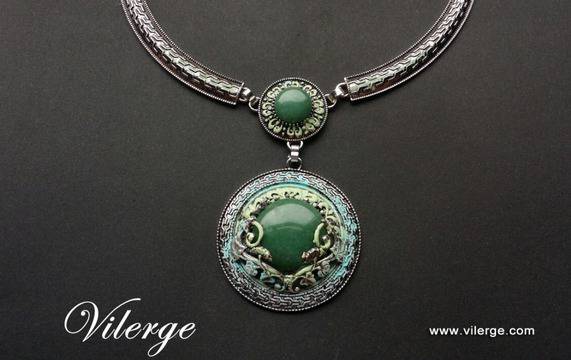 Нова колекция изискани винтидж колиета от стилни бижута жени луксозен подарък за Коледа и Нова Година