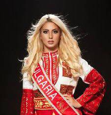 Лидия Иванова с българска народна носия за Queen of the Universe