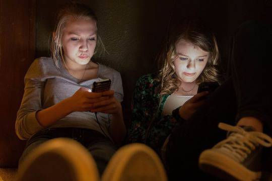 12 признака, че сте пристрастени към смартфона си