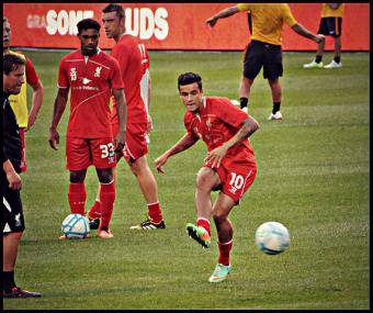 Стивън Джерард: Филипе Коутиньо ще бъде следващият играч, който ще напусне „Ливърпул“ заради някой от испанските грандове