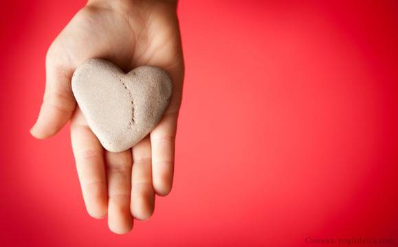 32-годишната Моника има спешна нужда от помощ