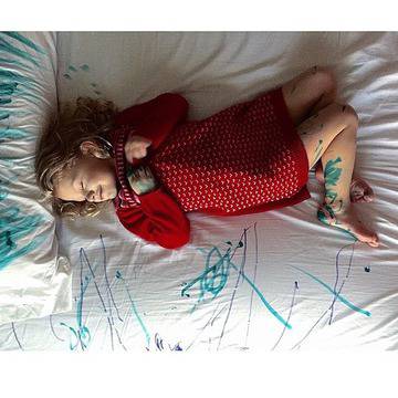 20 весели снимки, които могат да ви откажат от идеята да имате деца