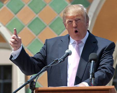 Доналд Тръмп продължава да води