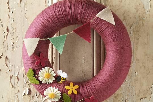 Идеи за пролетно-есенни DIY венци