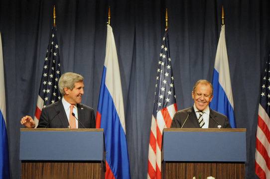 Кери и Лавров на среща за въздушните нападения в Сирия