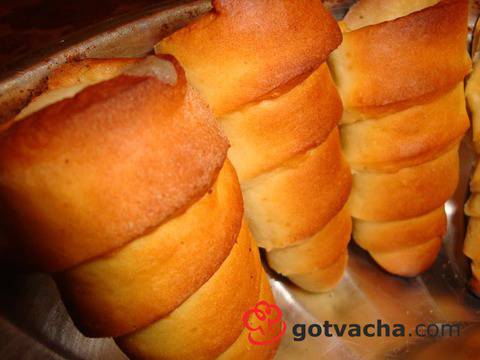 Домашни фунийки с крем