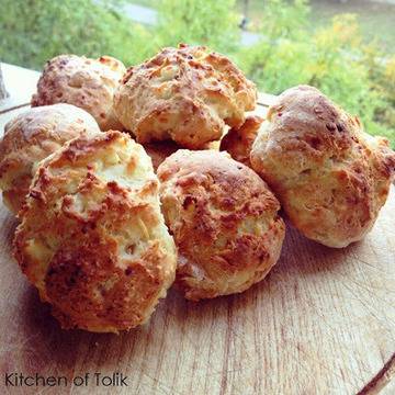 Kitchen of Tolik: Бързи соленки със сирене