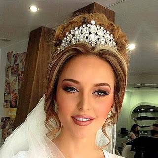 Елегантни Вечерни Рокли