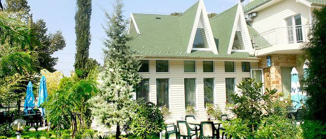 Дългосрочно ниско-бюджетно настаняване в къща за гости – Комплекс Корнер Стамболийски