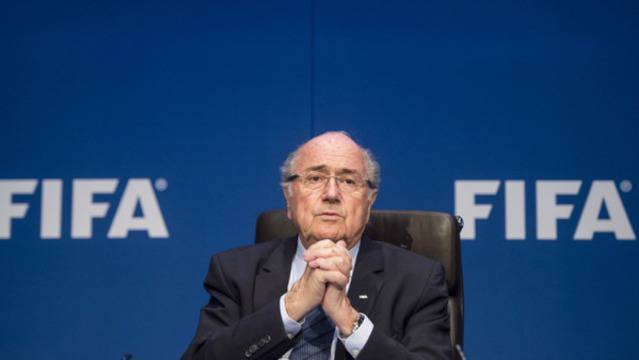 Отстраниха Блатер и Платини за 90 дни от световния футбол