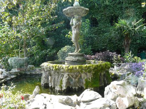 НА РОМАНТИЧНА ВИДЕО РАЗХОДКА В ЗАМЪКА ВАРАДИНОВО RAZLICHNITENOVINIVSNIMKI НОВИНИТЕ САМО В СНИМКИ-РАЗЛИЧНИТЕ НОВИНИ