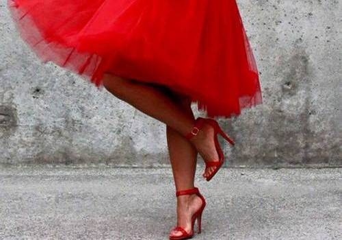 Ефирни Поли и Рокли от Тюл