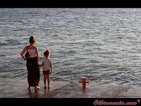 Христо Стефанов (ico10) – От стих на Петя Дубарова… – фото: Хора