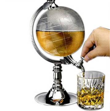 Диспенсър за напитки с форма на Глобус
