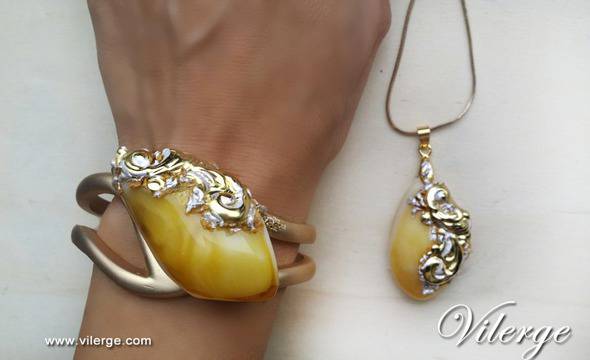 Стилна винтидж бижутерия с бял кехлибар гривни, колиета подаръци за жени и Коледа