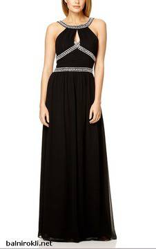 Елегантна Дълга Черна Рокля с Диаманти