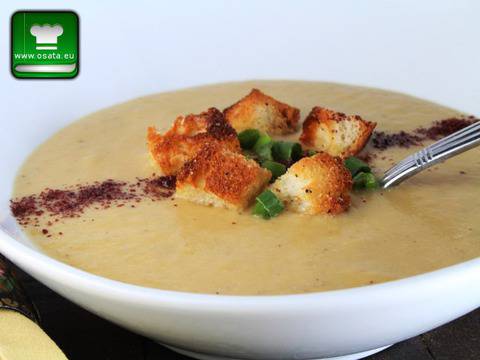 Картофена крем-супа с крутони