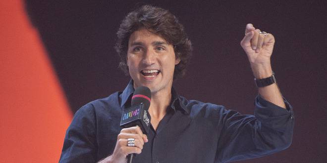 Всички обичаме Джъстин