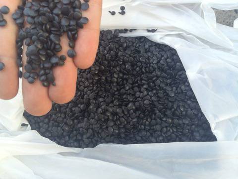 Суровина – гранулат, полиатилен