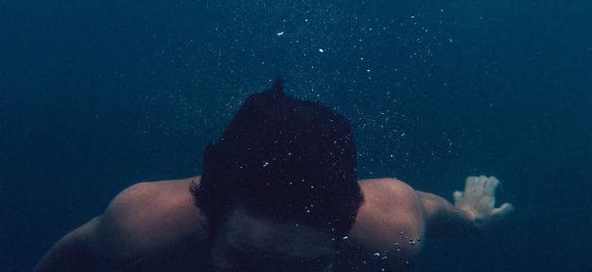 Чети! И се потапяй!