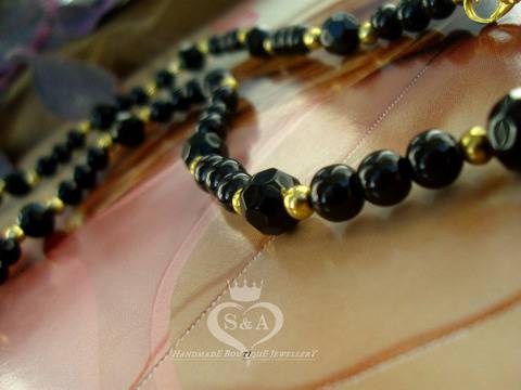 Колие В Елегантно Черно Black Pearl