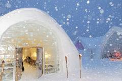 На Камчатка строят леден хотел | Temaonline.bg