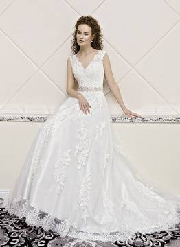 Гергана Малкоданска е звездата в новия брой на списание „Булка“